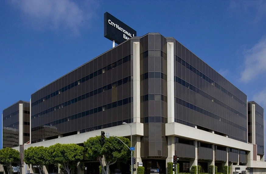 United Theranostics - Los Angeles clinic exterior